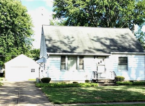 351 Penfield Ave, Elyria, OH 44035 photo 1