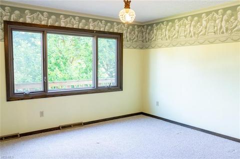 280 Windfall Ln, Wadsworth, OH 44281 photo 12
