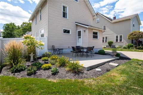 131 Creed St, Struthers, OH 44471 photo 4