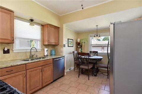 131 Creed St, Struthers, OH 44471 photo 13