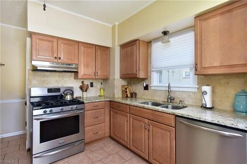 131 Creed St, Struthers, OH 44471 photo 12