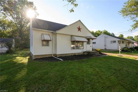 1325 Root Rd, Lorain, OH 44052 photo 1