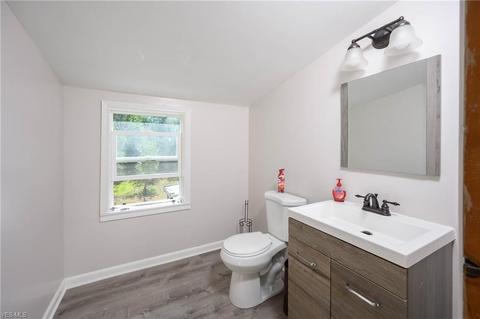 1325 Root Rd, Lorain, OH 44052 photo 13