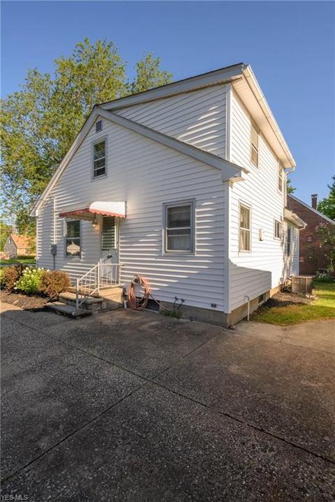 1325 Root Rd, Lorain, OH 44052 photo 16