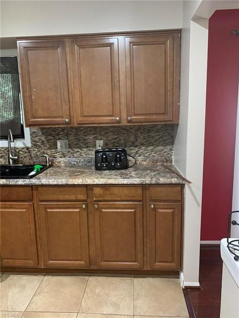 14101 Summit Ave, Maple Heights, OH 44137 photo 15