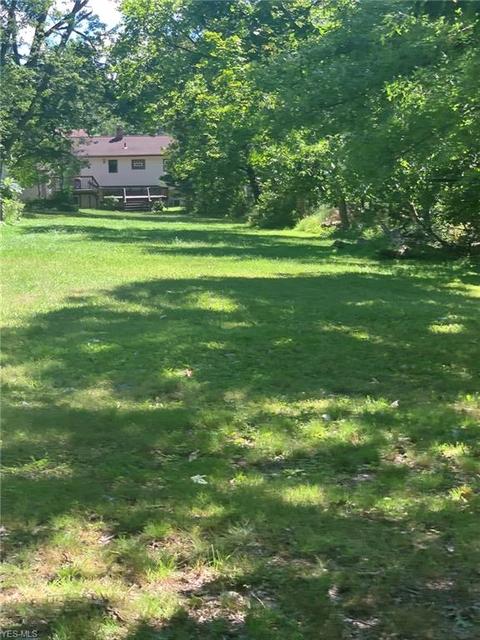 14101 Summit Ave, Maple Heights, OH 44137 photo 9