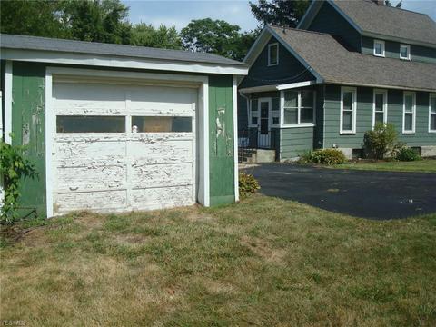 523 W 30th St, Ashtabula, OH 44004 photo 23
