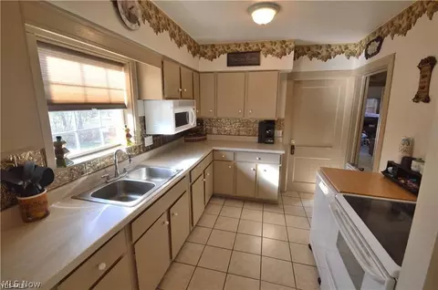3855 Calla Rd E, Poland, OH 44514 photo 12