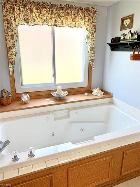 336 Pemberton Dr, Elyria, OH 44035 photo 21