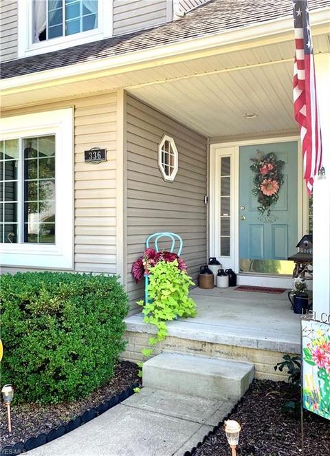 336 Pemberton Dr, Elyria, OH 44035 photo 2