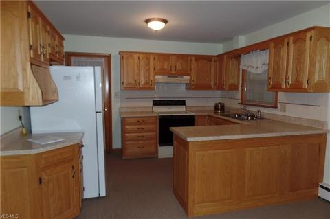 527 Ullman St, Beverly, OH 45715 photo 5