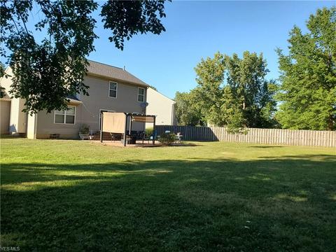 6317 Oak Tree Dr S, Lorain, OH 44053 photo 5