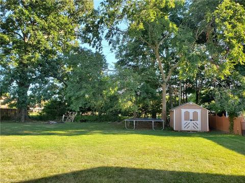 6317 Oak Tree Dr S, Lorain, OH 44053 photo 10