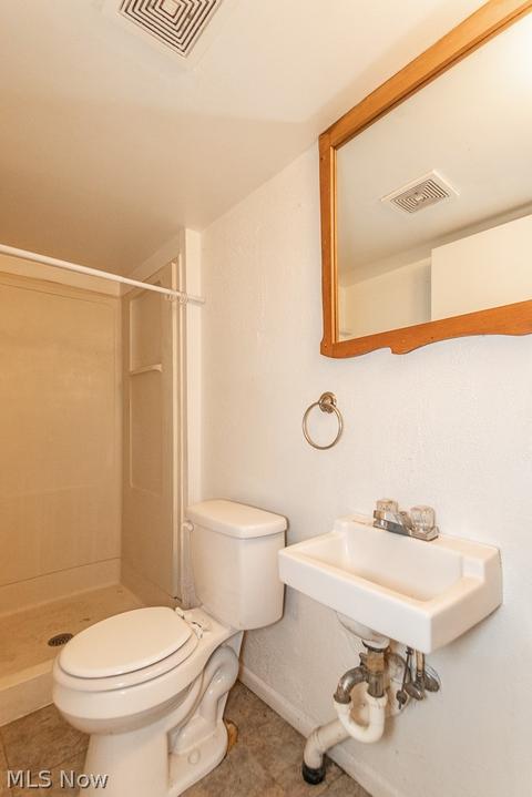 1455 E 294th St, Wickliffe, OH 44092 photo 17