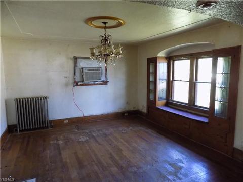 122 Bell Ave, Elyria, OH 44035 photo 6