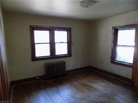 122 Bell Ave, Elyria, OH 44035 photo 15