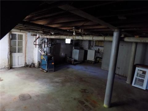122 Bell Ave, Elyria, OH 44035 photo 16