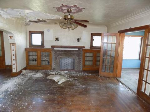122 Bell Ave, Elyria, OH 44035 photo 3