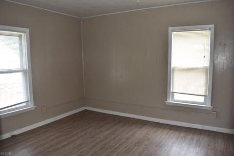 2000 Spring Ave NE, Canton, OH 44714 photo 17