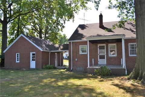 23101 Ivan Ave, Euclid, OH 44123 photo 3