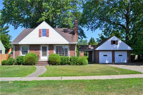 23101 Ivan Ave, Euclid, OH 44123 photo 1