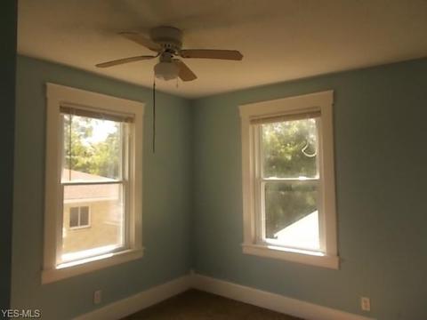 116 Longfellow St, Elyria, OH 44035 photo 16