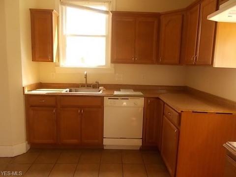 116 Longfellow St, Elyria, OH 44035 photo 10