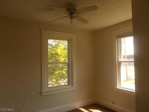 116 Longfellow St, Elyria, OH 44035 photo 12