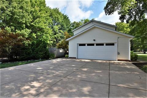 35645 Solon Rd, Solon, OH 44139 photo 20