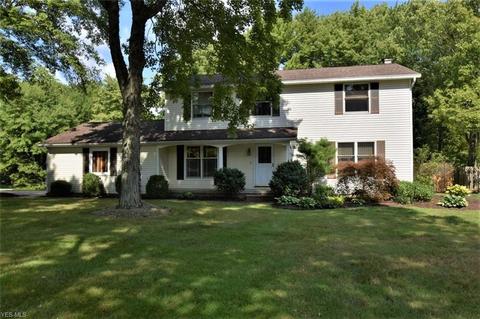 35645 Solon Rd, Solon, OH 44139 photo 1