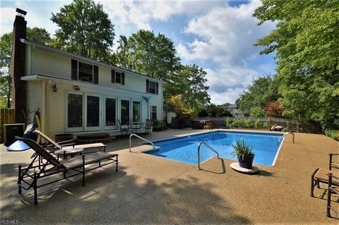 35645 Solon Rd, Solon, OH 44139 photo 14