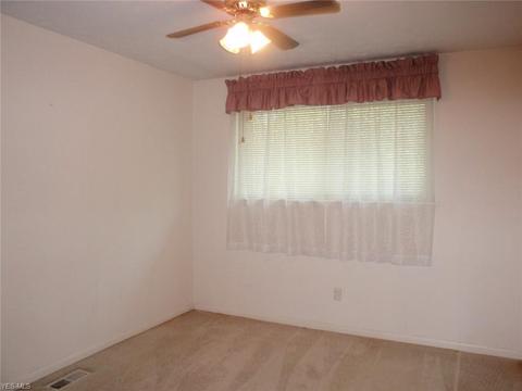 549 Augdon Dr, Elyria, OH 44035 photo 14