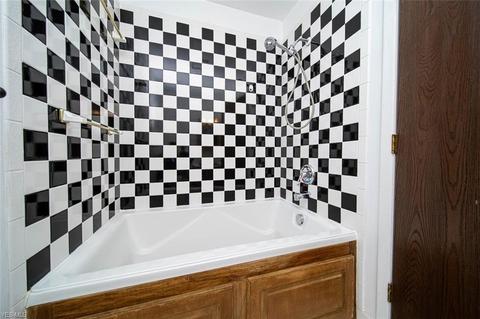 10087 Hideaway Cv, Aurora, OH 44202 photo 21