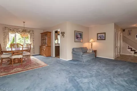 30249 Ridge Rd, Wickliffe, OH 44092 photo 4