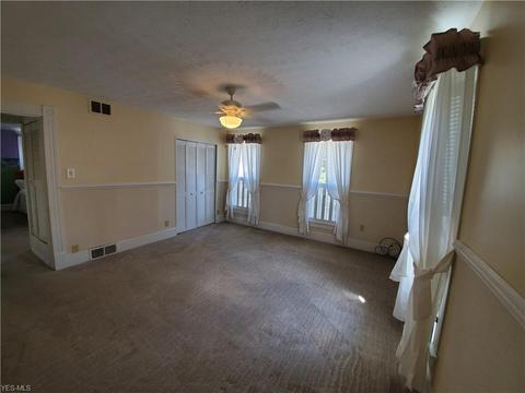 322 High St, Barnesville, OH 43713 photo 22