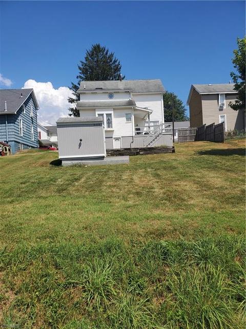 322 High St, Barnesville, OH 43713 photo 4
