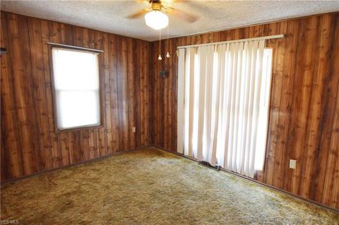 1552 Douglas Rd, Wickliffe, OH 44092 photo 7
