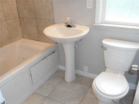 355 E 246th St, Euclid, OH 44123 photo 10