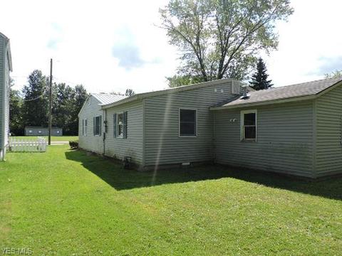 2811 Cemetery Rd, Ashtabula, OH 44004 photo 4