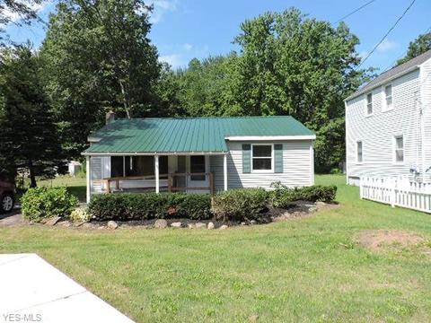 2811 Cemetery Rd, Ashtabula, OH 44004 photo 1