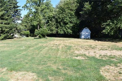 2591 Alan Dr, Willoughby Hills, OH 44092 photo 24