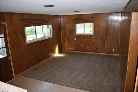 2591 Alan Dr, Willoughby Hills, OH 44092 photo 12