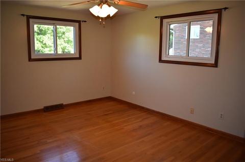 2591 Alan Dr, Willoughby Hills, OH 44092 photo 14