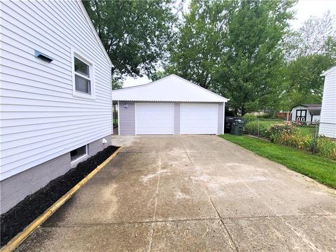 264 White Oak Dr, Elyria, OH 44035 photo 29