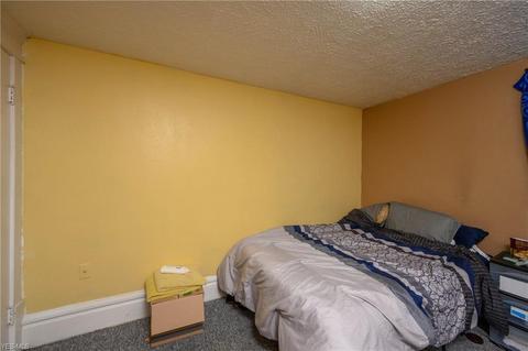 74 Wise St, Akron, OH 44304 photo 7