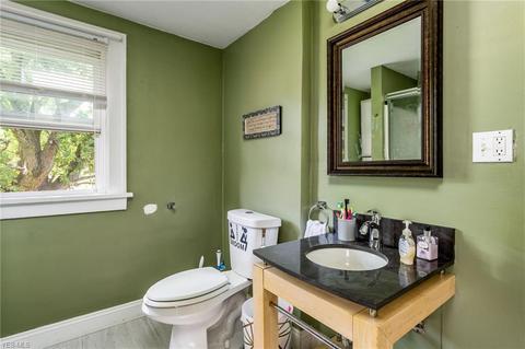 4843 Elyria Ave, Lorain, OH 44055 photo 10