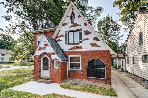 1007 Brookview Blvd, Parma, OH 44134 photo 5