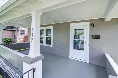 517 Ohio St, Elyria, OH 44035 photo 4
