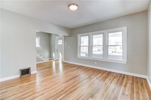 517 Ohio St, Elyria, OH 44035 photo 13