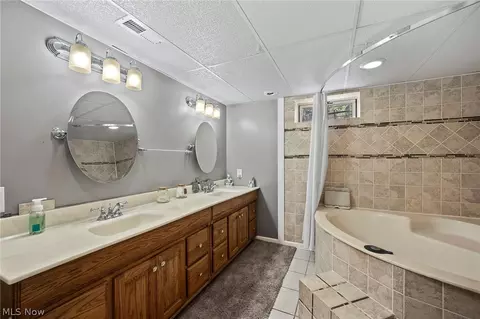 817 Eileen Dr, Macedonia, OH 44056 photo 11